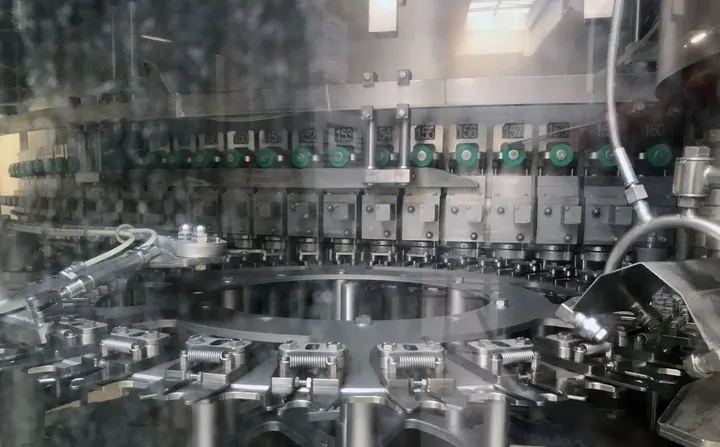 Used Complete Bottling Line KHS 36.000 bph — used bottling lines