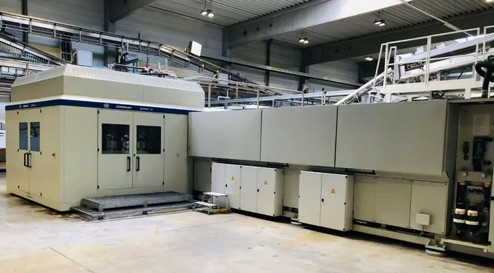 Used Complete Bottling Line KHS 36.000 bph photo 3