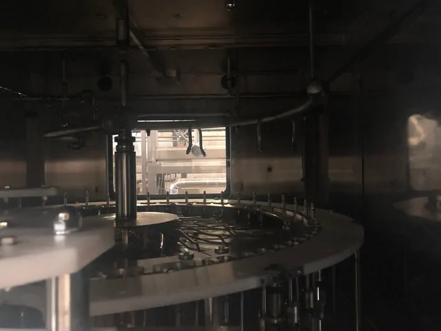 Used Complete Bottling Line PET 12.000 bph — used bottling lines