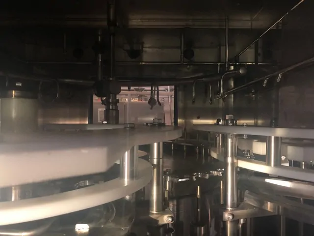 Used Complete Bottling Line PET 12.000 bph photo 2