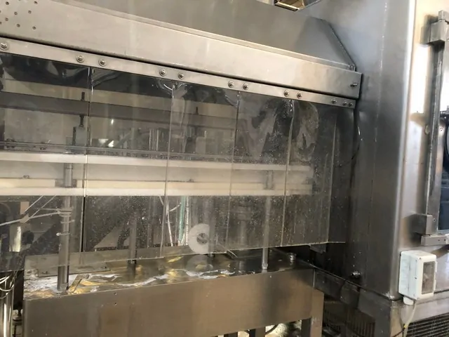Used Complete Bottling Line PET 12.000 bph photo 3