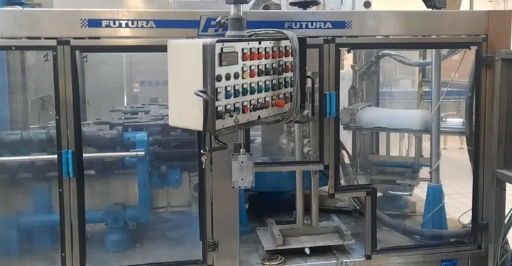 Linha de Engarrafamento Procomac Complete Bottling Line P Usada — linha de engarrafamento usada para Bottling Lines