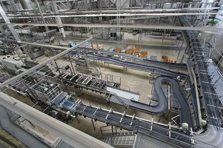 Used Complete Bottling Line PET Krones 24.000 bph photo 6