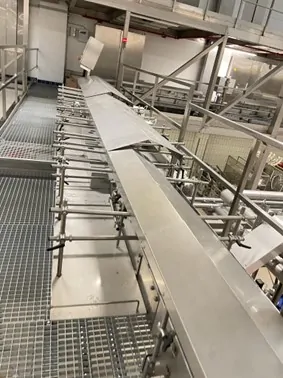 Used Complete Canning Line 18.000 cph — used pasteurization tunnels