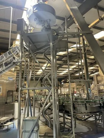 Used Complete PET Bottling Line Still Water 18.000 bph photo 5