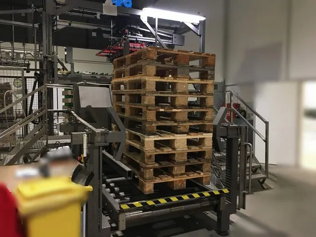Despaletizador Kettner Depalletizer Kettner Usada — linha de engarrafamento usada para Depalletizers