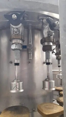 Used filler CEM 1.000 bph isobaric — used fillers
