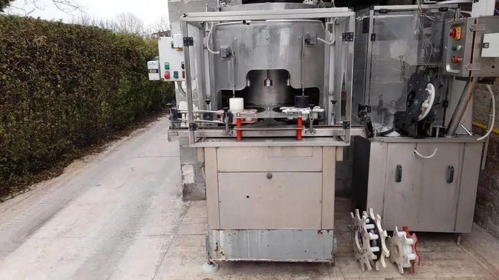 Used filler CEM 1.000 bph isobaric photo 3