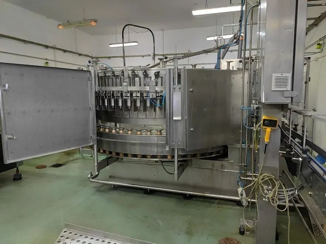Used filler Cobert isobaric 6.000 bph photo 3