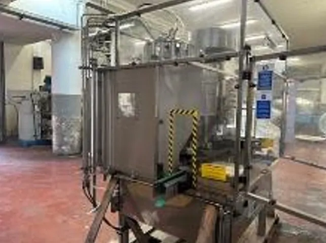 Used filling monoblock Alfatek 15.1 isobaric — used filling monoblocks