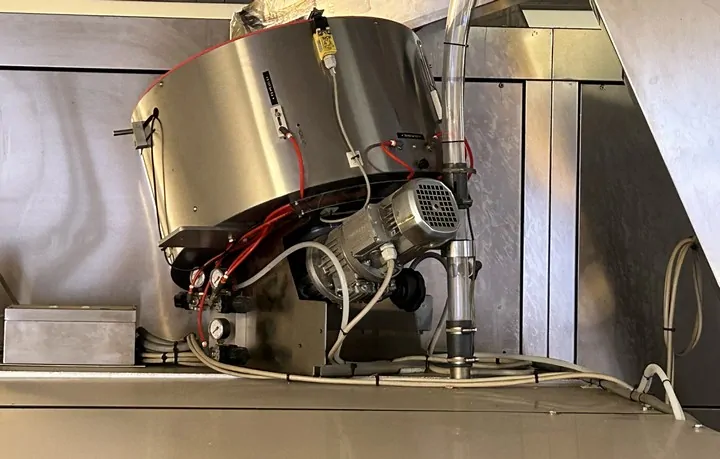 Monobloco Bertolaso filling monoblock Bertol Usada — linha de engarrafamento usada para Filling Monoblocks