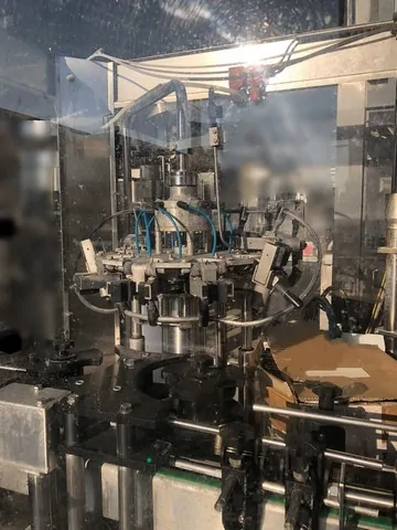 Monobloco Cimec filling monoblock Cimec Usada — linha de engarrafamento usada para Filling Monoblocks