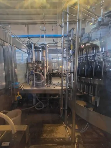 Used Filling Monoblock Filling System 36.45.6 Isobaric photo 5