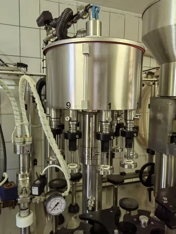 Monobloco Fimer Filling Monoblock Fimer Usada — linha de engarrafamento usada para Filling Monoblocks