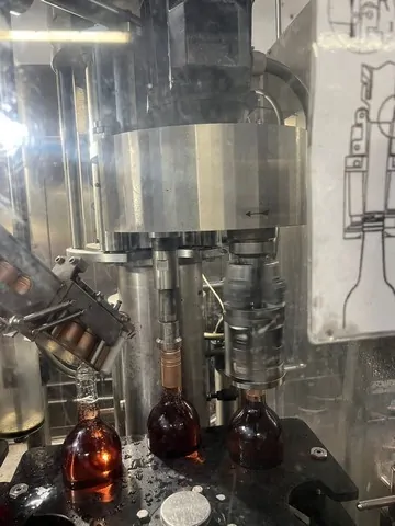 Used Filling Monoblock GAI 2.500 bph — used filling monoblocks