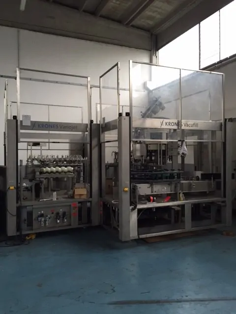 Used filling monoblock Krones vacufill PET 32.32.8 photo 4