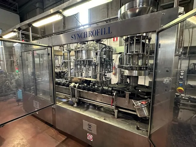 Monobloco MBF filling monoblock MBF 16 Usada — linha de engarrafamento usada para Filling Monoblocks