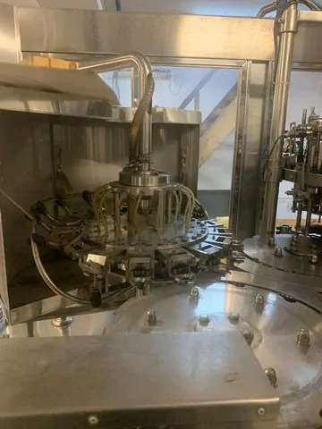 Used filling monoblock PET 16.12.6 isobaric photo 5