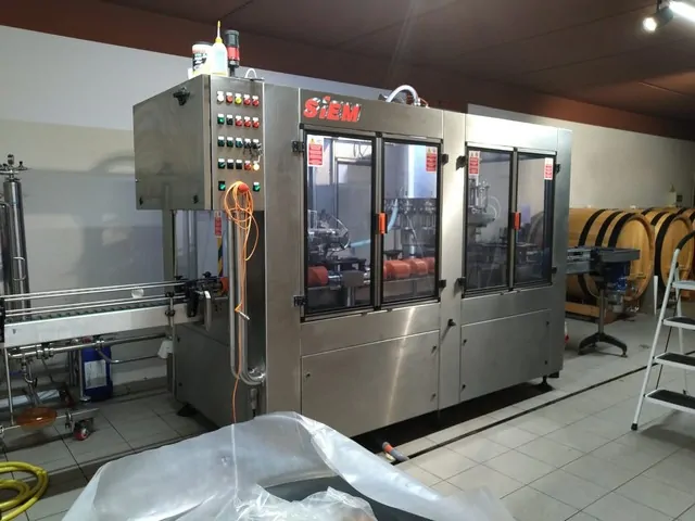Used Filling Monoblock Siem 9.9.1 photo 9