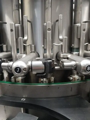 Monobloco Vir Mauri filling monoblock Vir Ma Usada — linha de engarrafamento usada para Filling Monoblocks