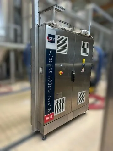 Enchedora CFT Filling Syncrobloc CFT I Usada — linha de engarrafamento usada para Fillers