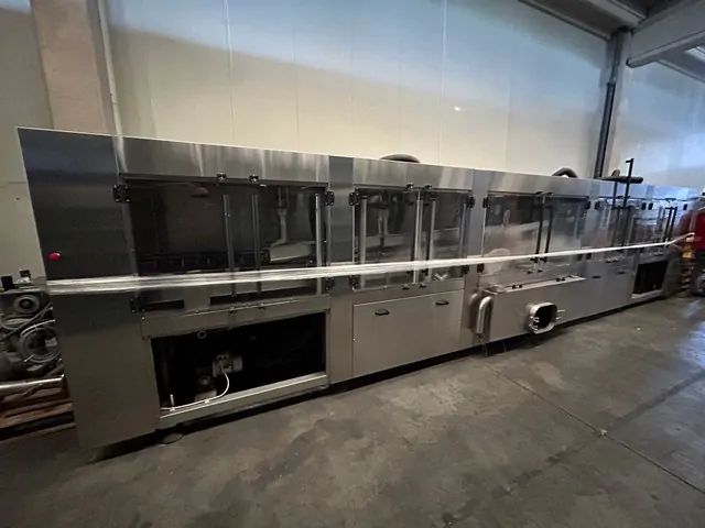 Túnel de Aquecimento Omar Heating Tunnel Omar HTD1 Usada — linha de engarrafamento usada para Heating Tunnels