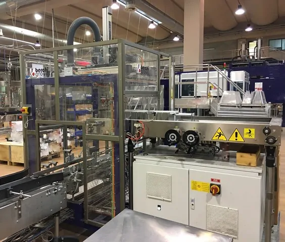 Inseridor de Colmeias Berchi Hives Inserter Berchi Usada — linha de engarrafamento usada para Hive Inserters