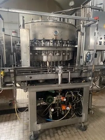 Enchedora Cortellazzi Isobaric Filler Cortella Usada — linha de engarrafamento usada para Fillers