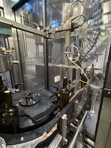 Used Isobaric Filling Monoblock Bertolaso 20.24.4.1 photo 7