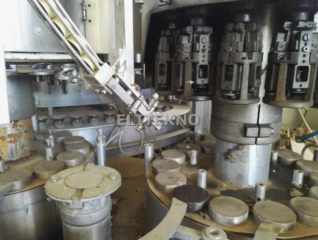 Monobloco Bertolaso isobaric filling monoblo Usada — linha de engarrafamento usada para Filling Monoblocks