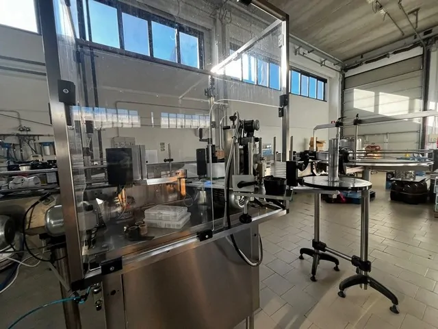 Used Isobaric Filling Monoblock Comac 6.6.1.C photo 6