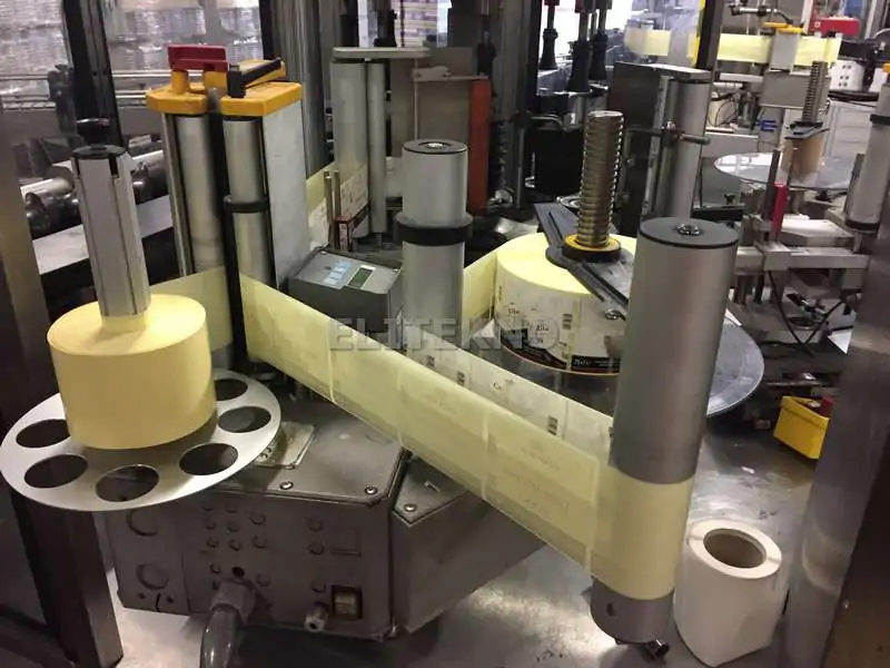 Rotuladora Alfa labeller Alfa adhesive Usada — linha de engarrafamento usada para Labellers