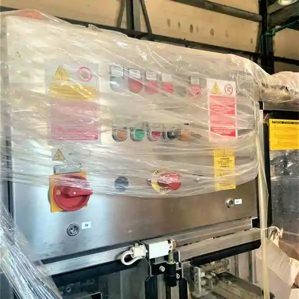 Rotuladora Cavagnino & Gatti labeller Cavagnino&Gatti Usada — linha de engarrafamento usada para Labellers