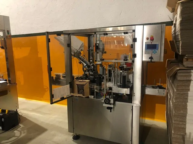 Used labeller Cirio 1.000 bph — used labellers for sale