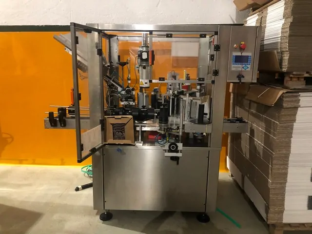 Used labeller Cirio 1.000 bph photo 2