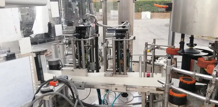 Used labeller Kosme 6t 3s 6.000 bph photo 7