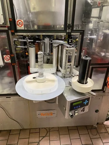 Used labeller Kosme adhesive 12.000 bph photo 7