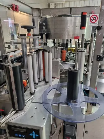 Used Labeller kosme Adhesive 12.000 bph photo 3