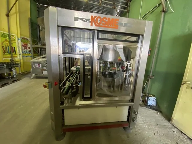 Used labeller Kosme adhesive 8.000 bph photo 2