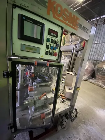 Used labeller Kosme adhesive 8.000 bph photo 4