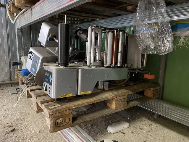 Used labeller Kosme adhesive 8.000 bph photo 6