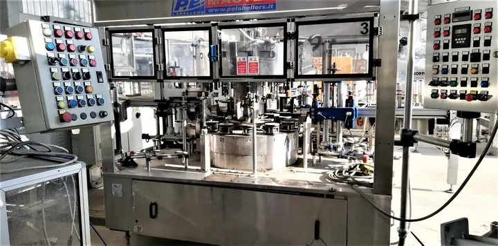 Used Labeller P.E. 9.000 bph — used labellers for sale