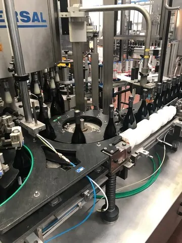 Used labeller P.E. adhesive 13.000 bph — used labellers