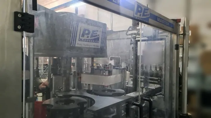 Used labeller P.E. master m/e 3.500 bph photo 2