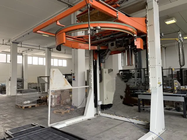 Used Pallet Wrapper Robopac photo 2