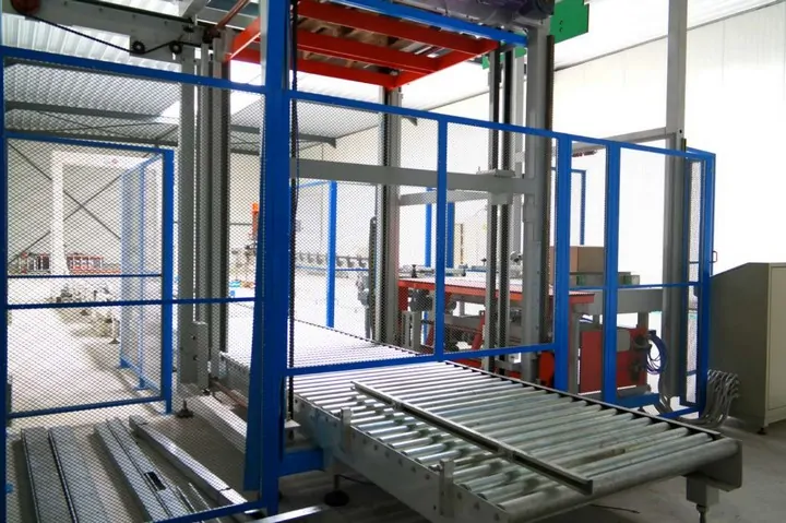 Used Palletizer OMA photo 6