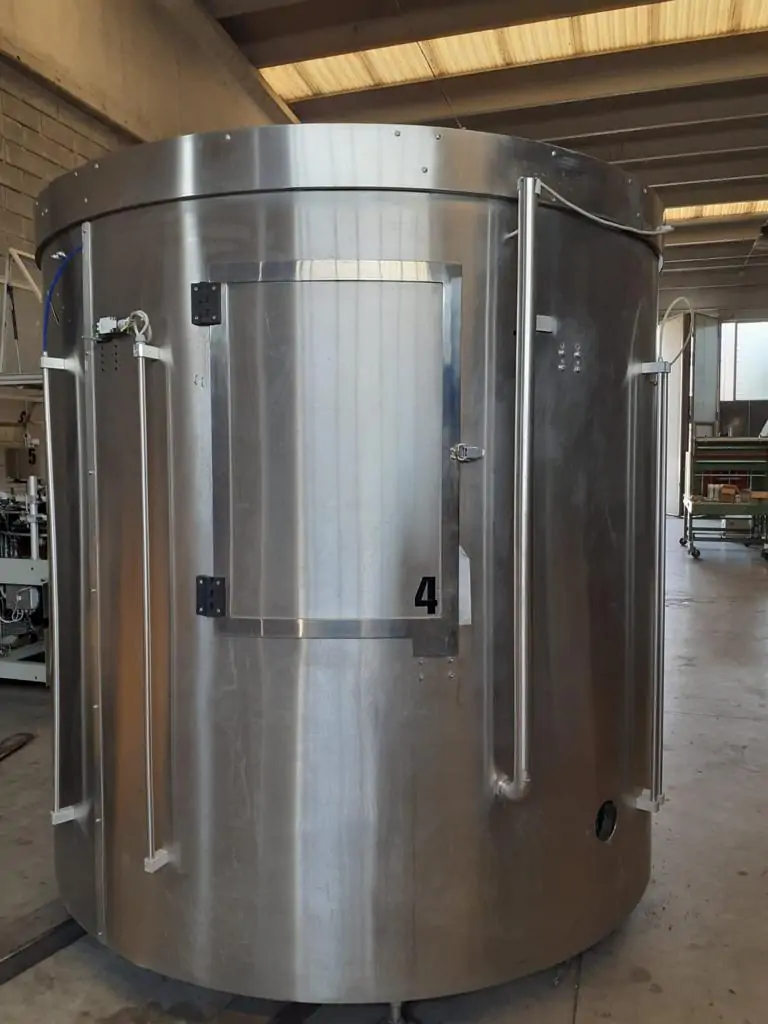 Used PET bottle unscrambler Lanfranchi — used various machines for sale