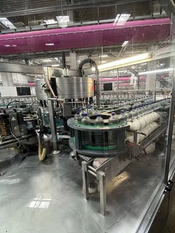 Used PET Complete Bottling Line 25.000 bph photo 5