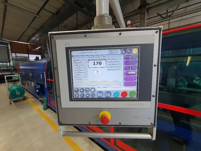 Embaladora Shrink Dimac Shrink Wrapper Dimac Gal Usada — linha de engarrafamento usada para Shrink Wrappers