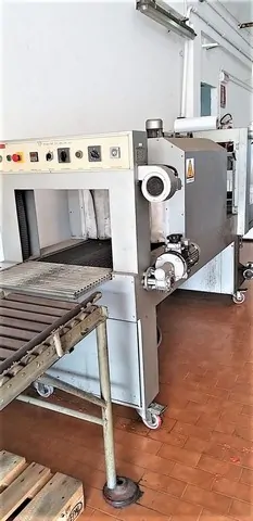 Embaladora Shrink IP VACUUM PUMP Shrink Wrapper IP Vacuum Usada — linha de engarrafamento usada para Shrink Wrappers